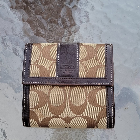 Coach Handbags - Authentic Coach Wallet